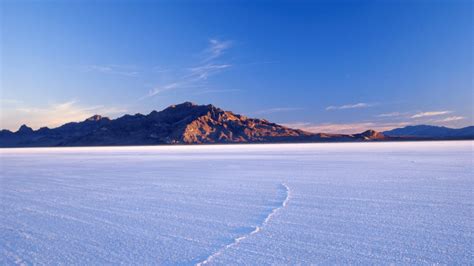 De Bonneville Salt Flats! Een witte woestenij vol snelheid en schoonheid