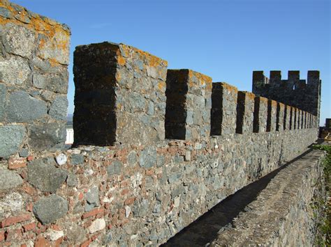 Fortress Walls of Busan: Ancient Fortifications and Breathtaking Coastal Views!